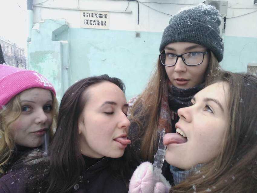 Европу замело: в германии от снега прячутся в школах, а в норвегии уже –26. побьет ли зима в россии европейские «рекорды»