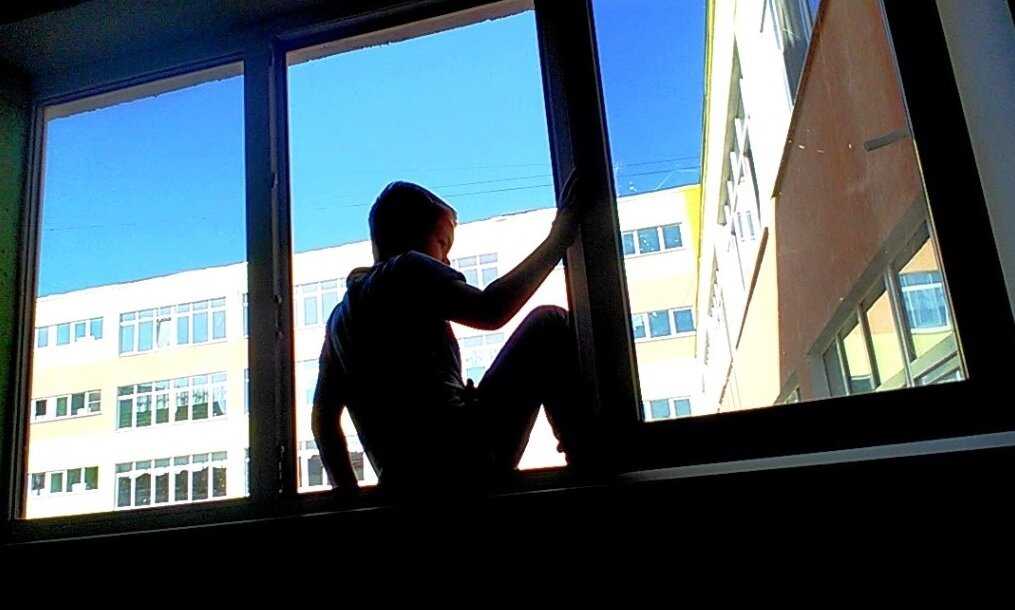 Должны ли в школе открываться окна