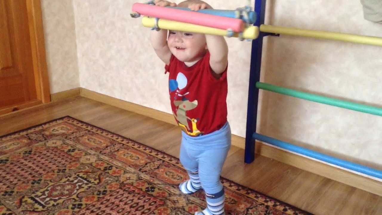 Как научить ребенка ходить: оптимальный возраст и методы обучения