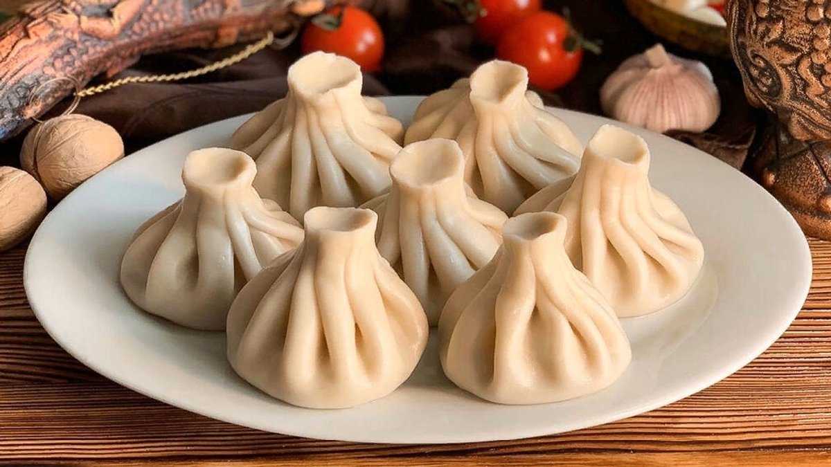 Как едят хинкал. как едят хинкали? необычное лакомство для праздника! подача блюда к столу